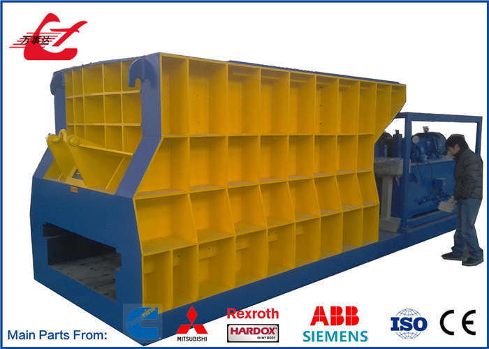 Heavy Duty Container Scrap Shear 84KW With 1400mm Blade Length For Efficient Metal Cutting