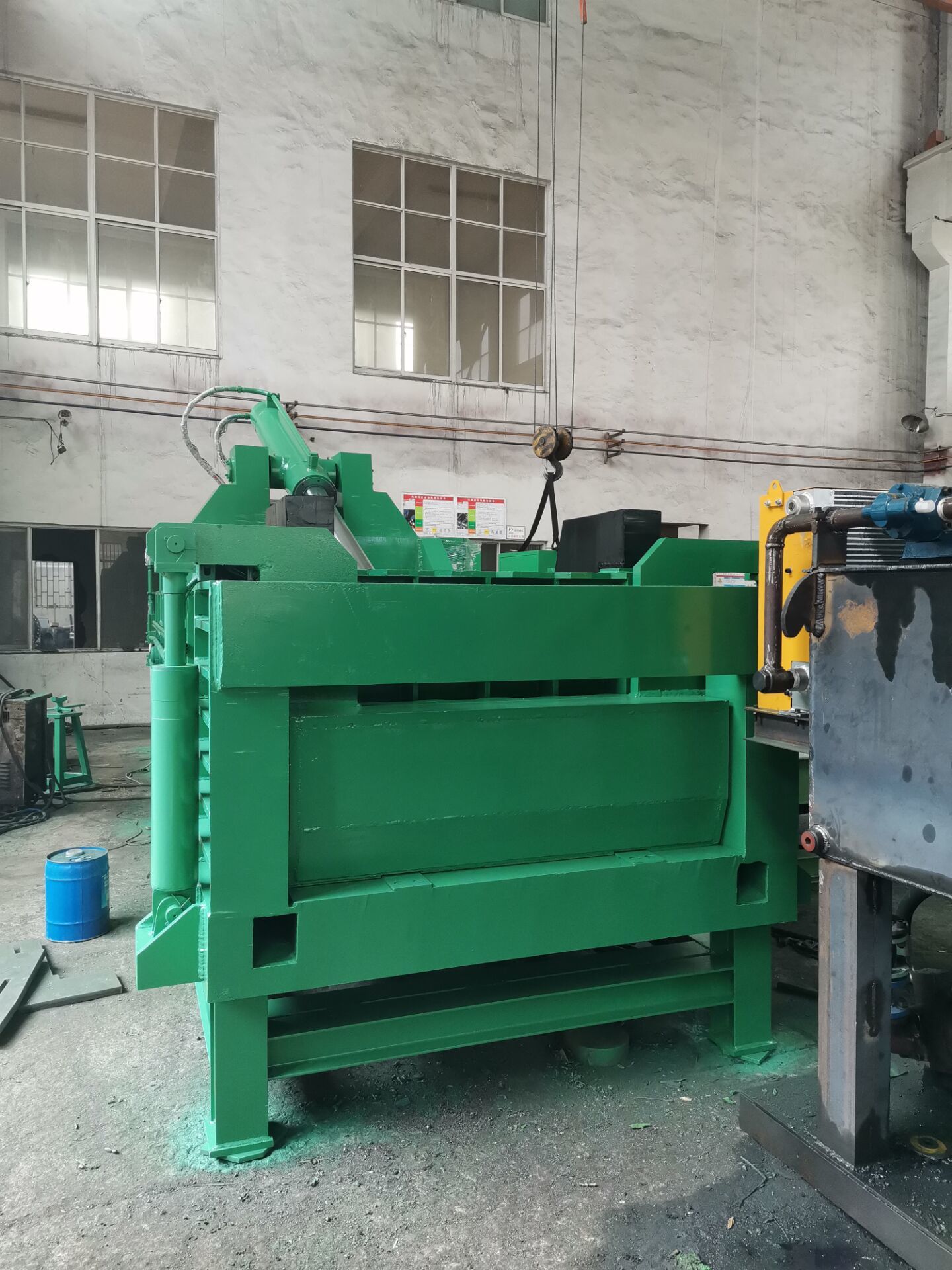 Boost Recycling Efforts 135Tons Scrap Metal Baler Machines Automatic Operation Mode Low Energy Consumption