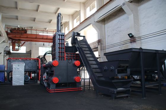 Μηχανή συσσωμάτωσης χάλυβα διαμέτρου 150mm με έλεγχο PLC Υψηλής απόδοσης συμπιεστής απορριμμάτων κράματος απορριμμάτων